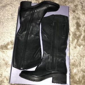 Vera Wang black long boots